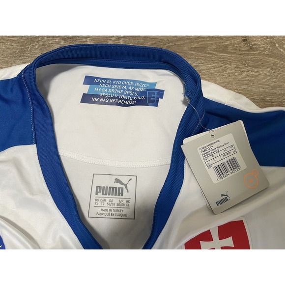 NWT Puma SLOVAKIA 2016 2017 Mens Sz XL FOOTBALL SOCCER SHIRT JERSEY - Picture 3 of 12